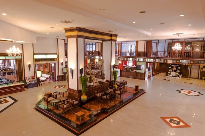 Imagen de los interiores del Hotel Jomtien Thani. Foto 19