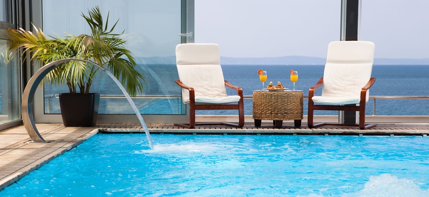 Imagen de la piscina del Hotel Jona, Podstrana. Foto 28