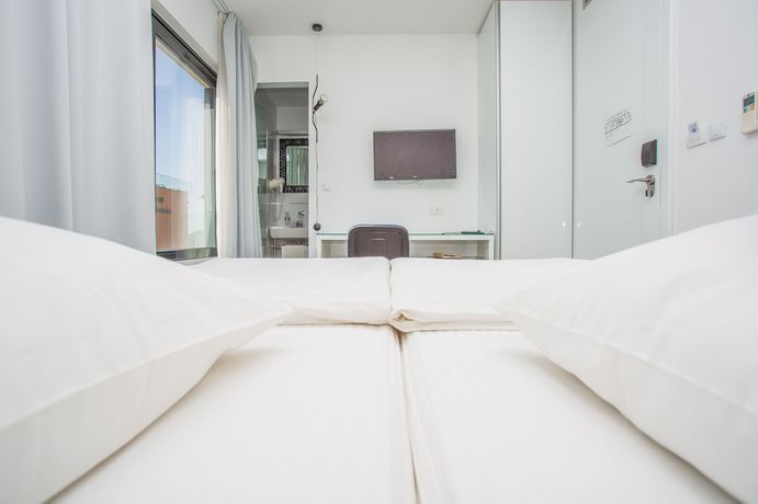 Imagen de la habitación del Hotel Jona, Podstrana. Foto 17