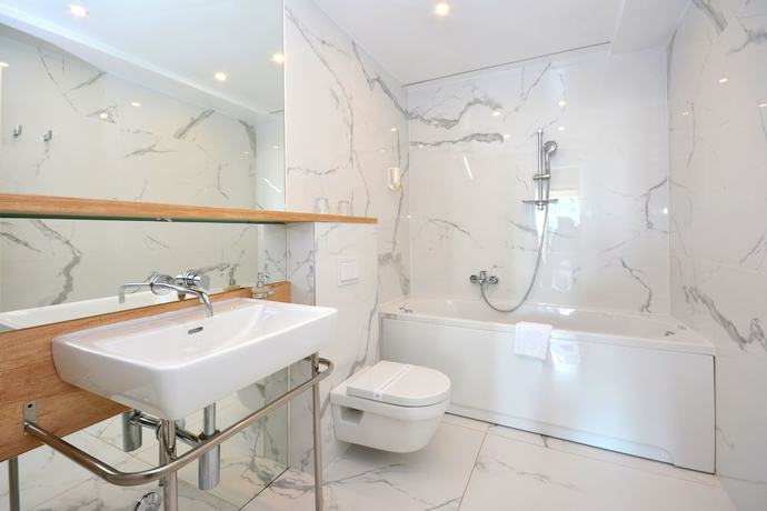 Imagen de la habitación del Hotel Jona, Podstrana. Foto 22