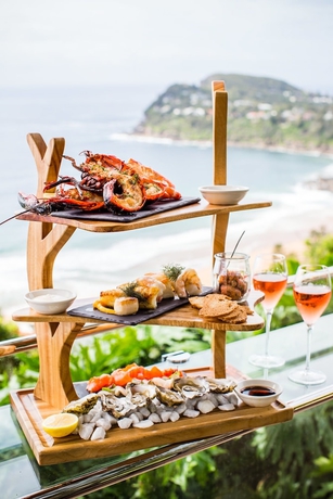 Imagen del bar/restaurante del Hotel Jonahs Restaurant and Accommodation, Whale Beach. Foto 6