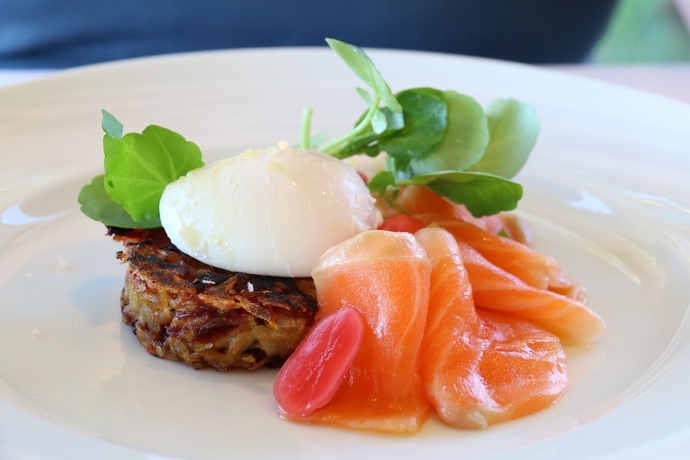 Imagen del bar/restaurante del Hotel Jonahs Restaurant and Accommodation, Whale Beach. Foto 8