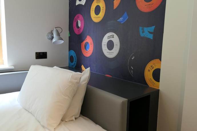 Imagen de la habitación del Hotel Jonas. Foto 5