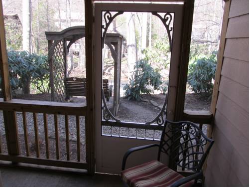 Imagen de la habitación del Hotel Jonathan Creek Inn and Villas. Foto 3