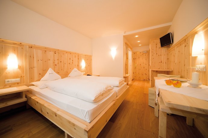 Imagen de la habitación del Hotel Jonathan. Foto 9