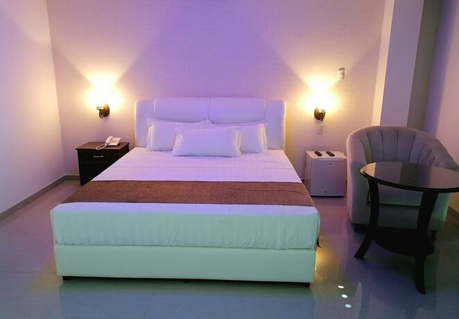Imagen de la habitación del Hotel Joneya. Foto 20
