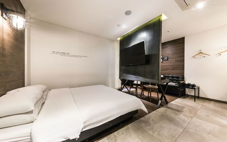 Imagen de la habitación del Hotel Jongno Hertz. Foto 26