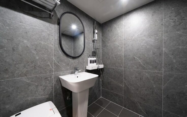 Imagen general del Hotel Jongno Laboum. Foto 5