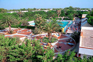 Imagen general del Hotel Jonio Sporting Village. Foto 17