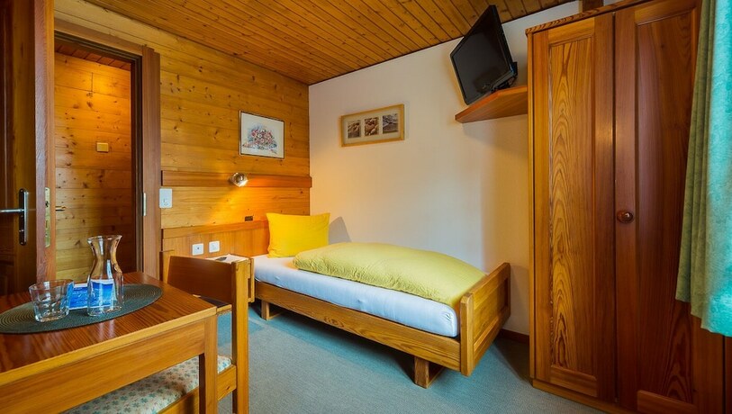 Imagen de la habitación del Hotel Joopi. Foto 18