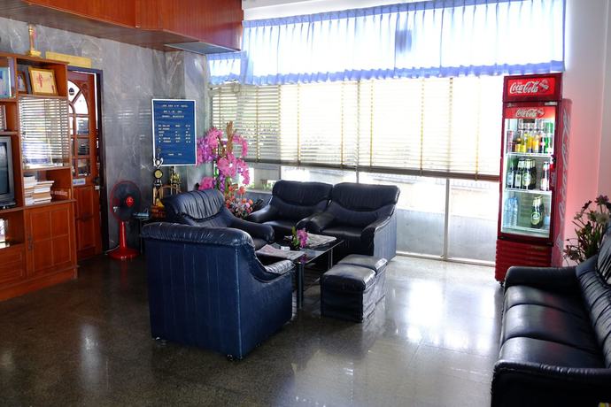 Imagen de los interiores del Hotel Jor Koo City. Foto 20