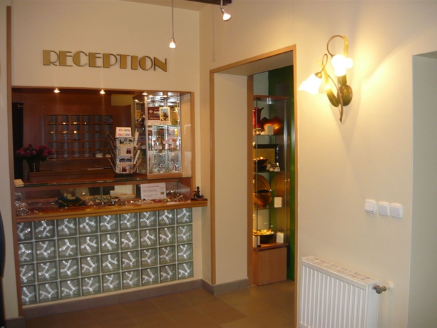 Imagen de los interiores del Hotel Jordan Guest Rooms. Foto 11