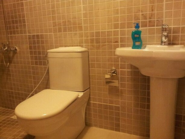 Imagen de la habitación del Hotel Jordan River. Foto 24