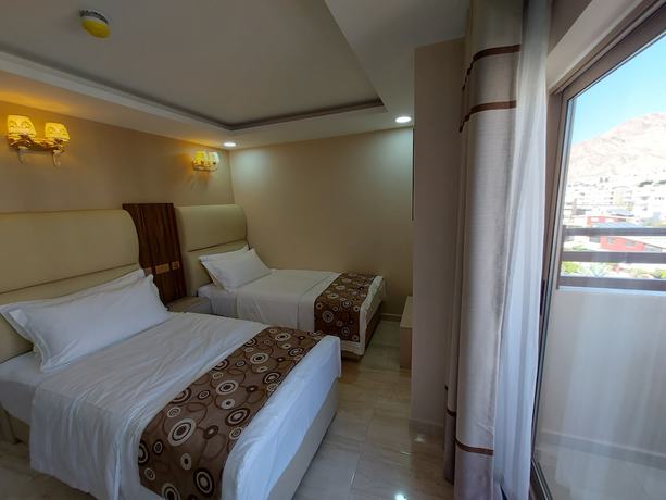 Imagen de la habitación del Hotel Jordan Seasons. Foto 3