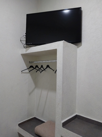 Imagen de la habitación del Hotel Jorge Alejandro. Foto 6