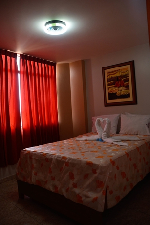 Imagen general del Hotel Jorge Chavez. Foto 1