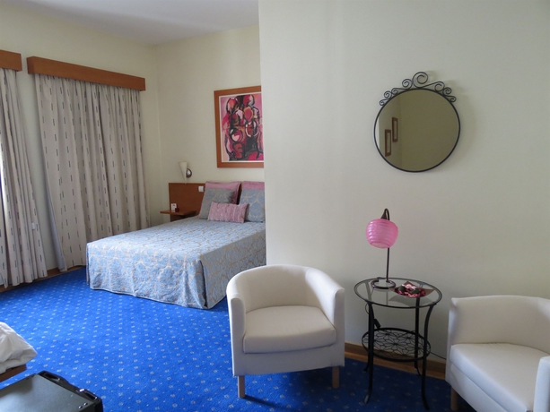 Imagen de la habitación del Hotel Jorge Grand. Foto 6