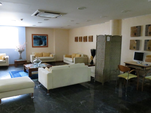 Imagen de los interiores del Hotel Jorge Grand. Foto 13