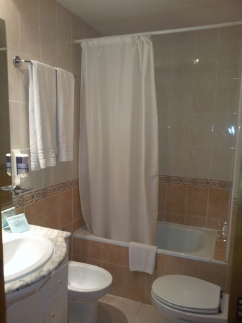 Imagen de la habitación del Hotel Jorge I. Foto 3