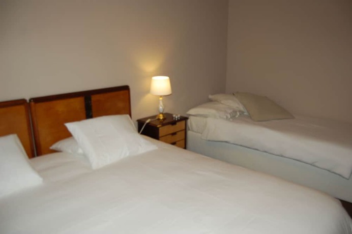Imagen de la habitación del Hotel Jo\'s Place. Foto 9