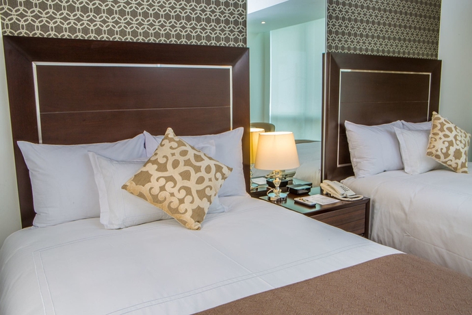 Imagen de la habitación del Hotel Jose Antonio Deluxe. Foto 11