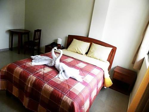 Imagen de la habitación del Hotel Jose Antonios Inn. Foto 3