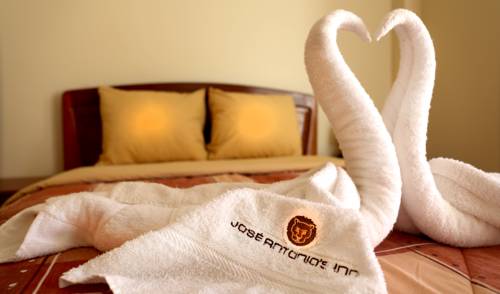 Imagen de la habitación del Hotel Jose Antonios Inn. Foto 6