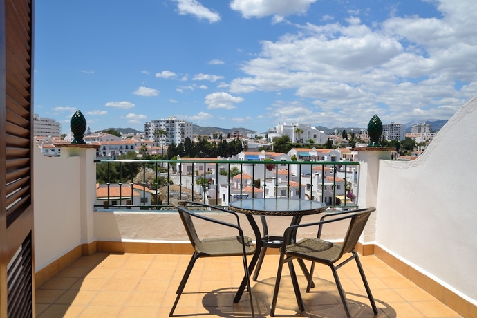 Imagen de los interiores del Hotel José Cruz. Foto 16