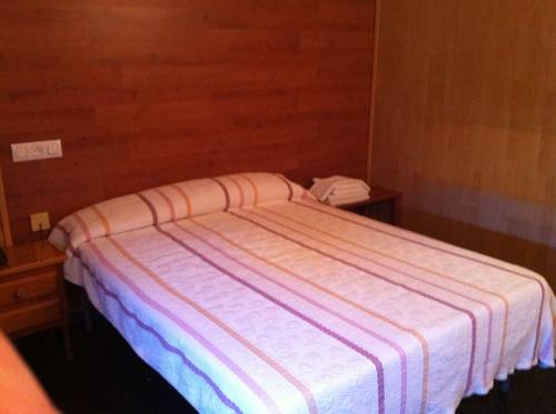 Imagen de la habitación del Hotel Jos&eacute;. Foto 8