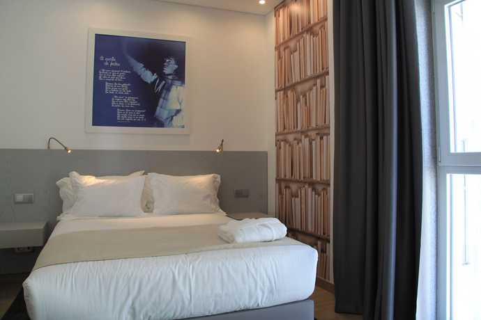 Imagen de la habitación del Hotel José Régio. Foto 8