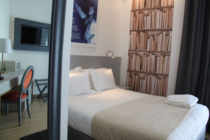 Imagen de la habitación del Hotel José Régio. Foto 12