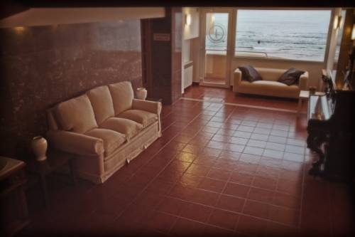 Imagen general del Hotel Josein. Foto 11