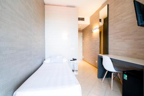 Imagen de la habitación del Hotel Joseph. Foto 6