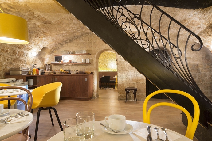 Imagen del bar/restaurante del Hotel Josephine By Happyculture. Foto 4