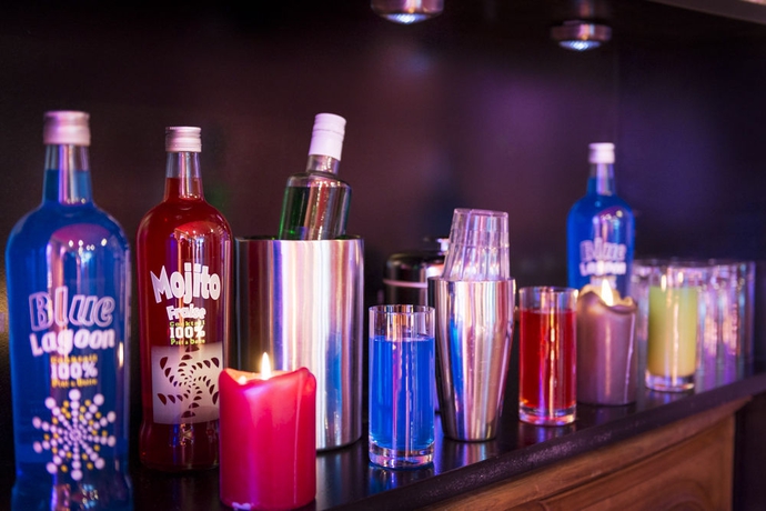 Imagen de los interiores del Hotel Josephine By Happyculture. Foto 11