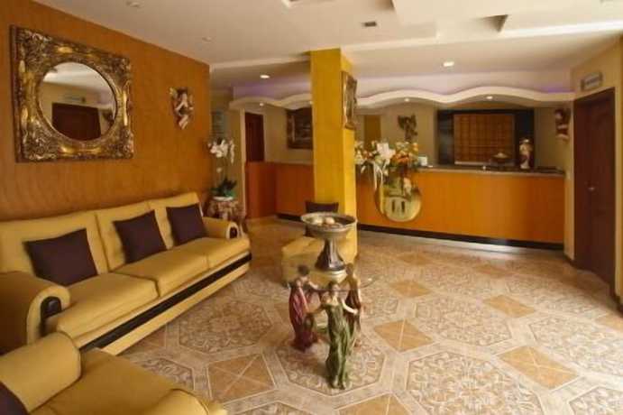 Imagen de los interiores del Hotel Joshed Imperial. Foto 18