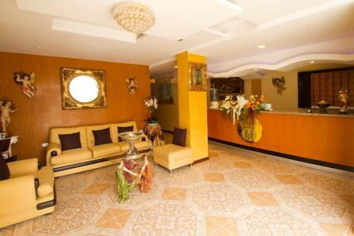 Imagen de los interiores del Hotel Joshed Imperial. Foto 20