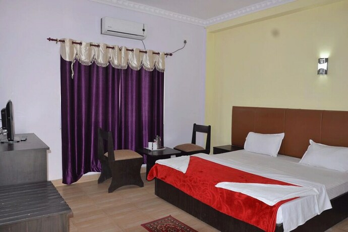 Imagen de la habitación del Hotel Joshi. Foto 18