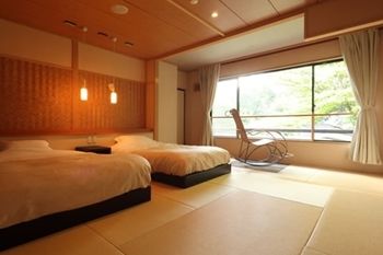 Imagen de los interiores del Hotel Joshinnosato Hibikino. Foto 14