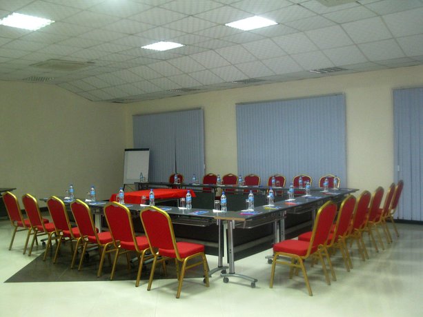 Imagen de los interiores del Hotel Joshmals. Foto 13