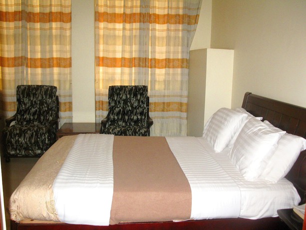 Imagen de la habitación del Hotel Joshmals. Foto 10