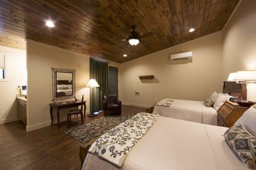 Imagen de la habitación del Hotel Joshua Creek Ranch. Foto 4