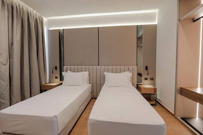 Imagen de la habitación del Hotel Jost Caravel, Radhim&euml;. Foto 13