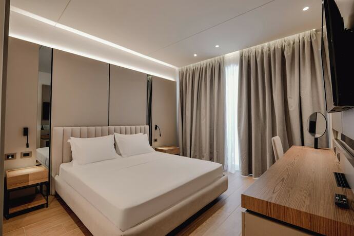 Imagen de la habitación del Hotel Jost Caravel, Radhim&euml;. Foto 15