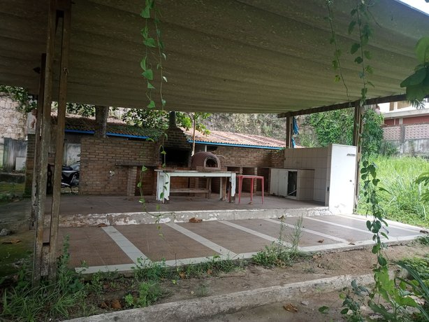 Imagen de los exteriores del Hotel Jota. Foto 10
