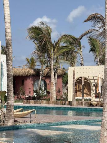 Imagen de la piscina del Hotel Joud by the Sea Zanzibar. Foto 8