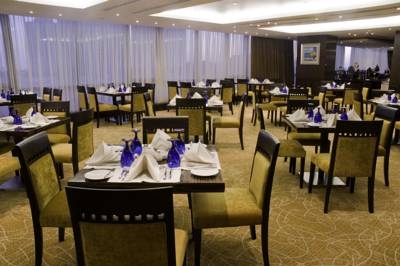 Imagen del bar/restaurante del Hotel Joudyan Jeddah Red Sea Mall. Foto 3