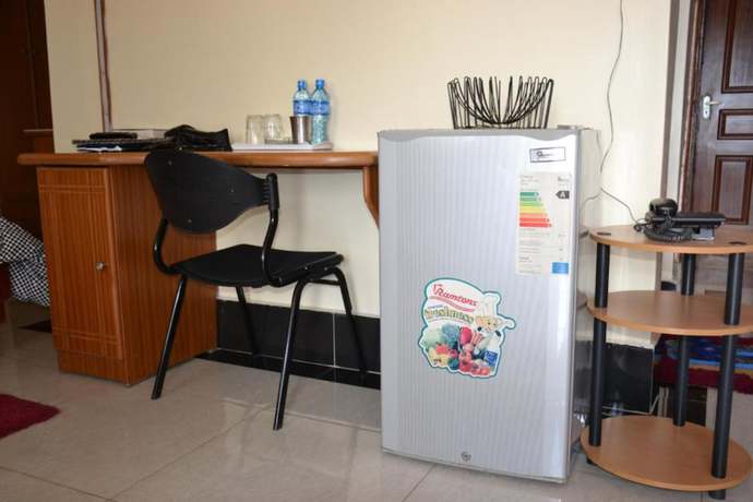 Imagen de la habitación del Hotel Joventure. Foto 8
