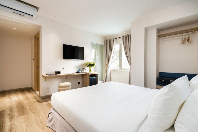 Imagen de la habitación del Hotel Jovia. Foto 12