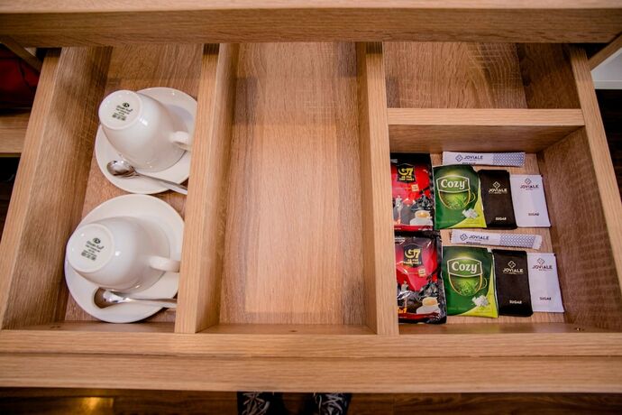 Imagen de la habitación del Hotel Jovia. Foto 16